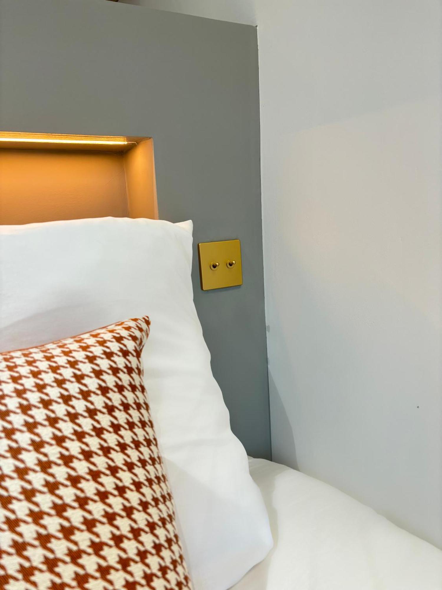 Hotel Paris Amore Екстериор снимка