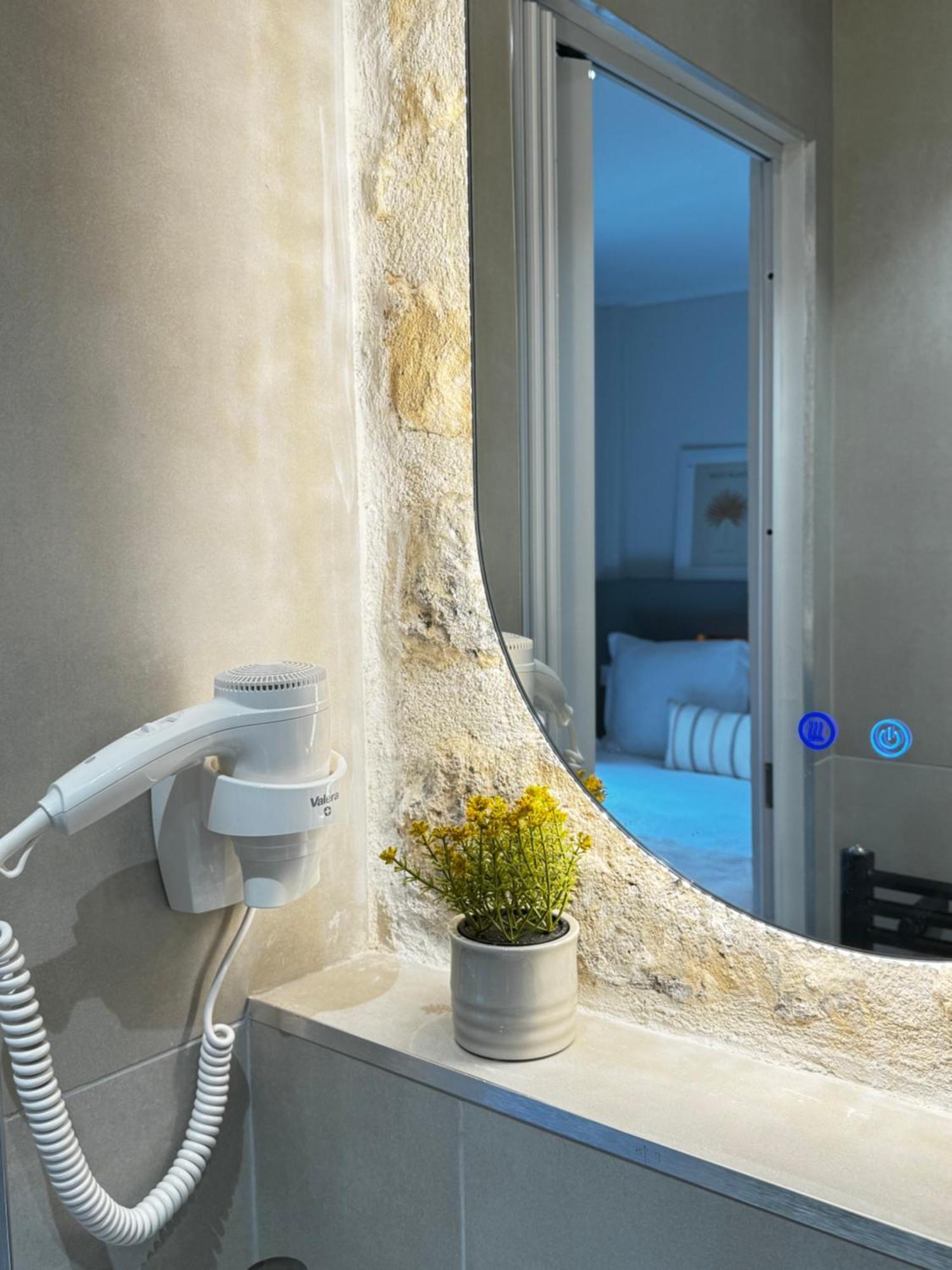 Hotel Paris Amore Екстериор снимка