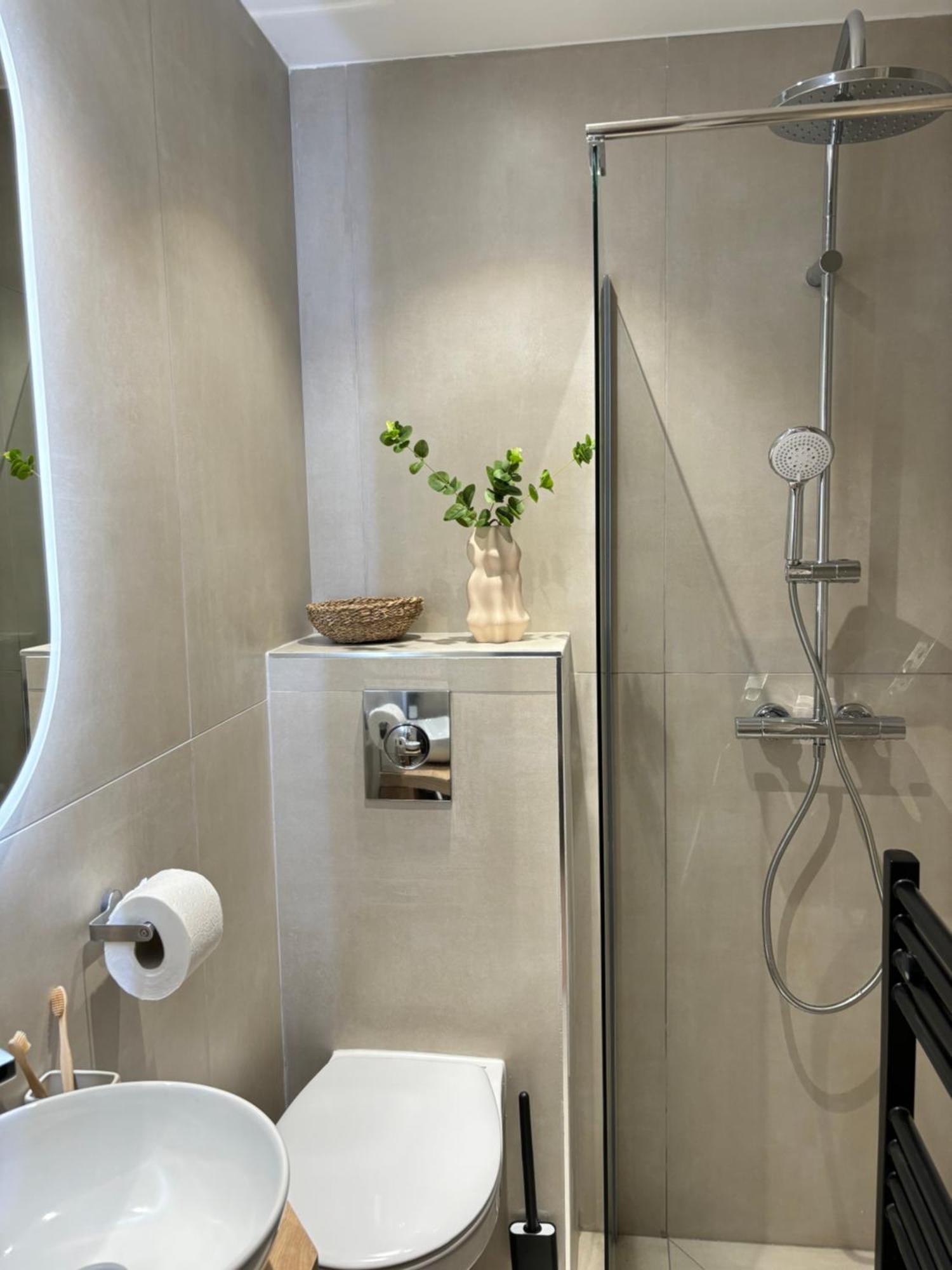 Hotel Paris Amore Екстериор снимка